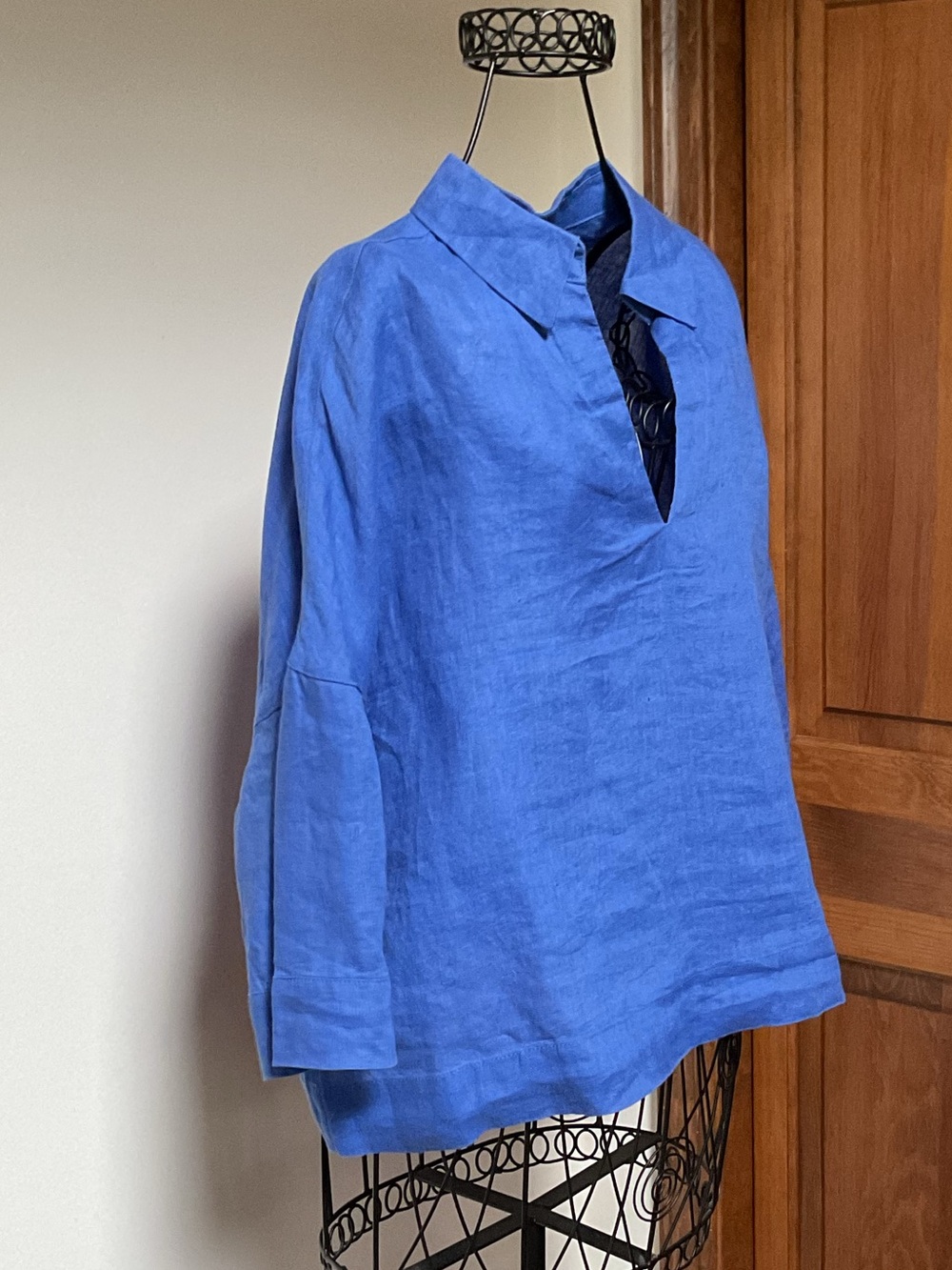 Calypso Linen Top, Medium - Picture 2 of 5